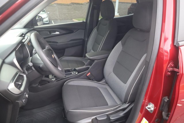 Chevrolet Trailblazer Vehicle Full-screen Gallery Image 20