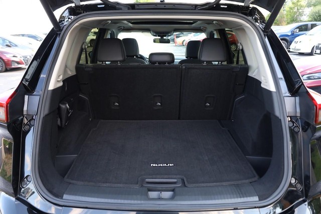 Nissan Rogue Vehicle Image 06
