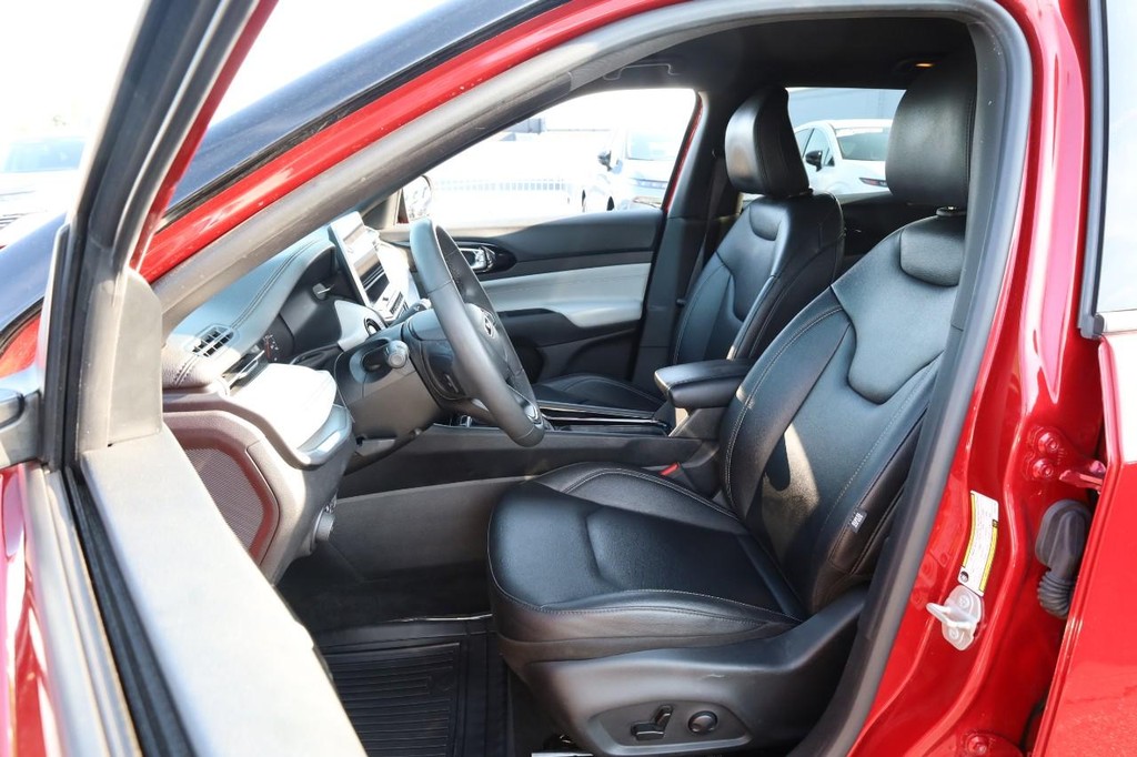 Jeep Compass Vehicle Image 08
