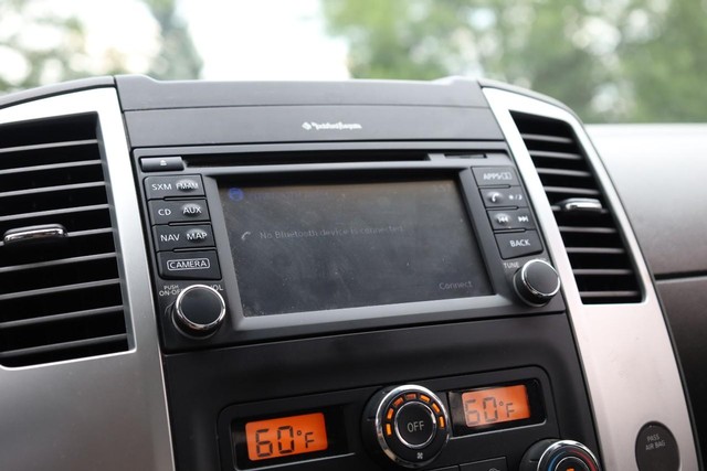 Nissan Frontier Vehicle Image 11