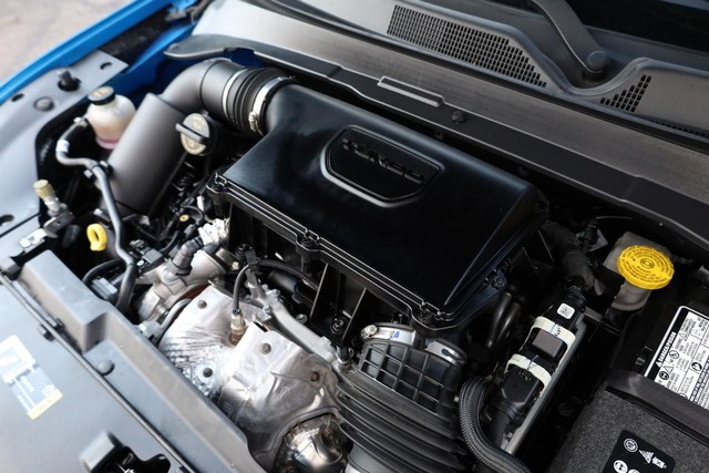 Jeep Compass Vehicle Full-screen Gallery Image 25