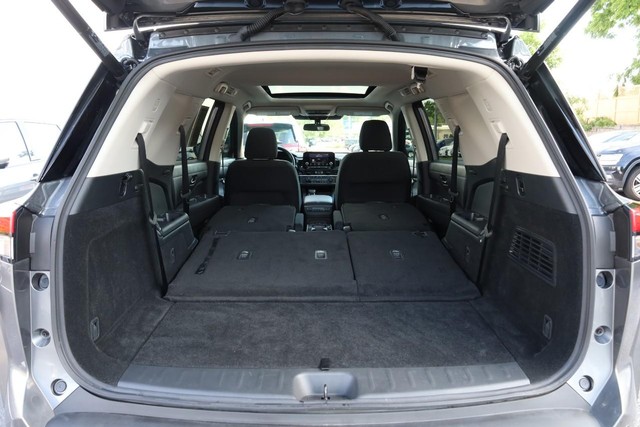 Nissan Pathfinder Vehicle Image 09