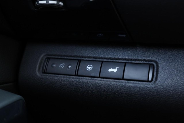 Nissan Pathfinder Vehicle Image 22