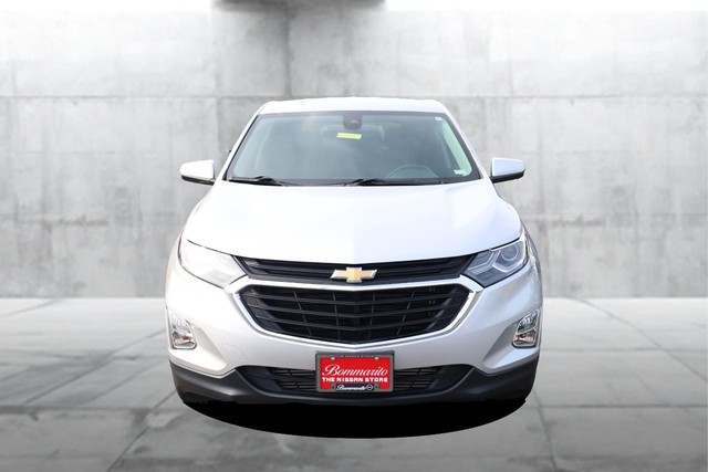 Chevrolet Equinox Vehicle Full-screen Gallery Image 4