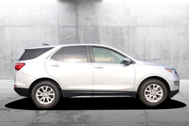 Chevrolet Equinox Vehicle Full-screen Gallery Image 5