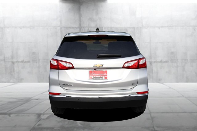 Chevrolet Equinox Vehicle Full-screen Gallery Image 6