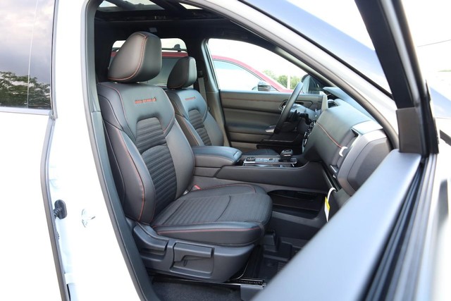 Nissan Pathfinder Vehicle Image 31