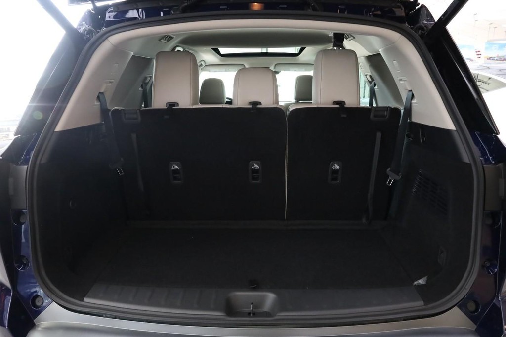 Nissan Pathfinder Vehicle Image 07
