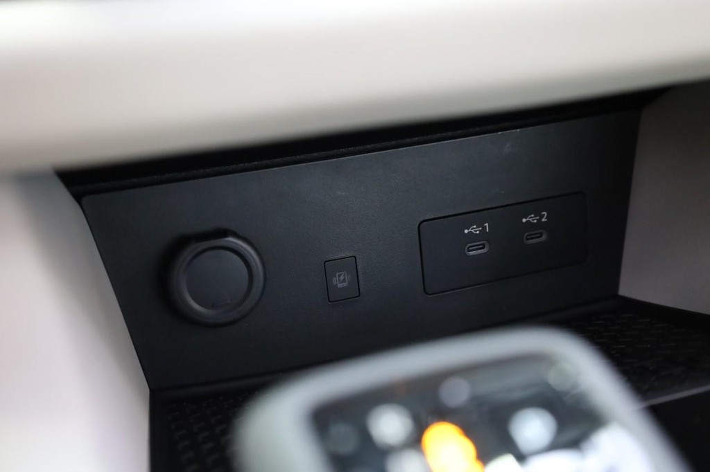 Nissan Pathfinder Vehicle Image 19
