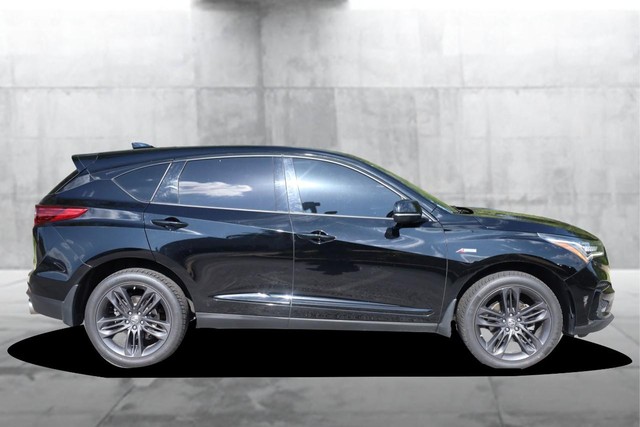 Acura RDX Vehicle Full-screen Gallery Image 05