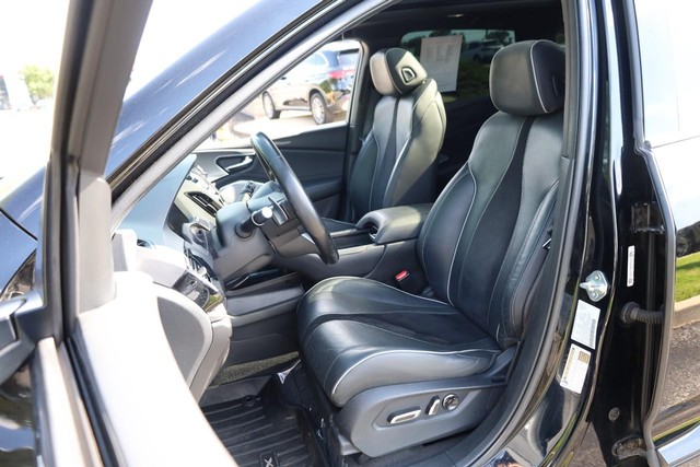 Acura RDX Vehicle Full-screen Gallery Image 08
