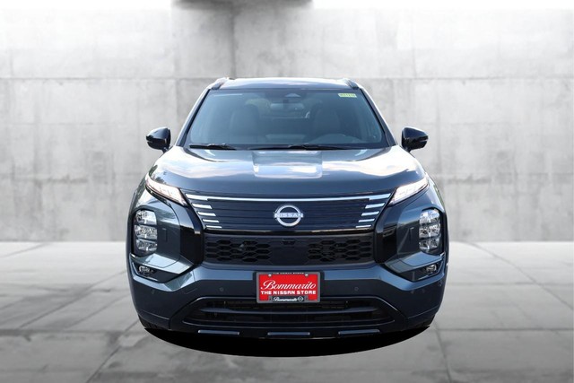 Nissan Rogue Plug-In Hybrid Vehicle Image 04