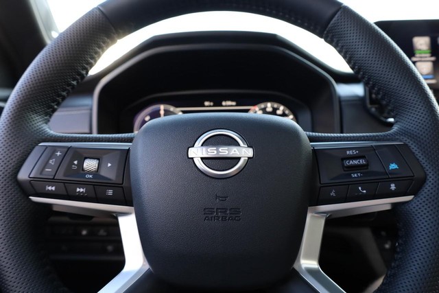 Nissan Rogue Plug-In Hybrid Vehicle Image 12
