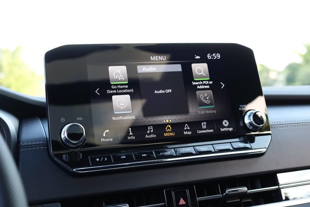 Nissan Rogue Plug-In Hybrid Vehicle Image 14