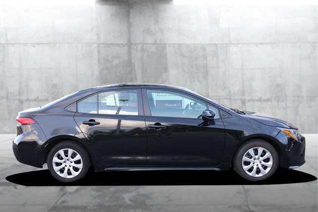 Toyota Corolla Vehicle Image 05