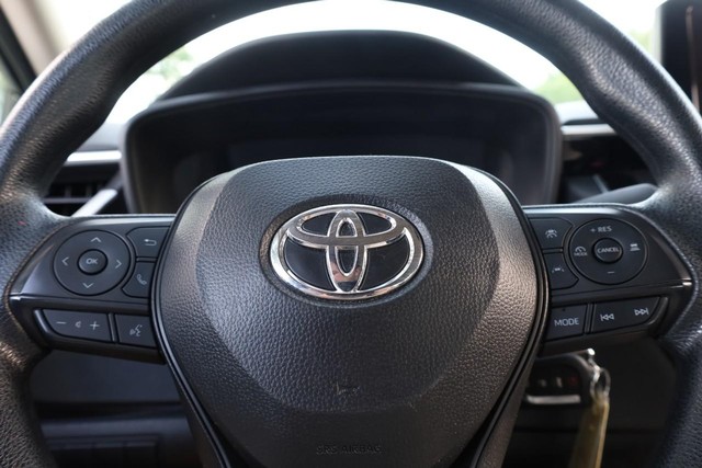Toyota Corolla Vehicle Image 09