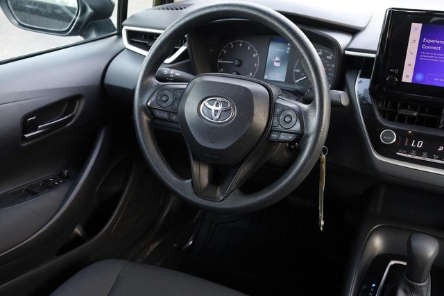 Toyota Corolla Vehicle Image 22