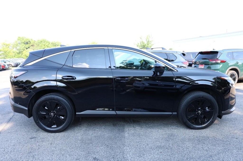 Nissan Murano Vehicle Image 05