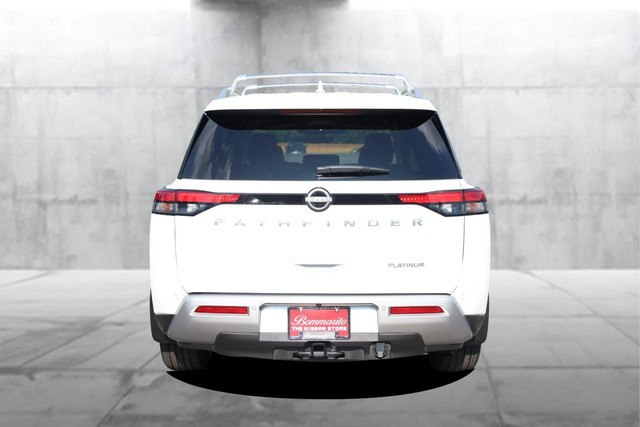 Nissan Pathfinder Vehicle Image 06