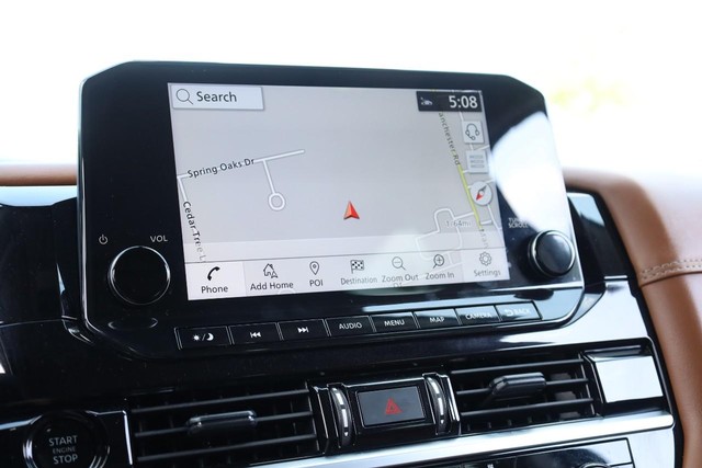 Nissan Pathfinder Vehicle Image 15