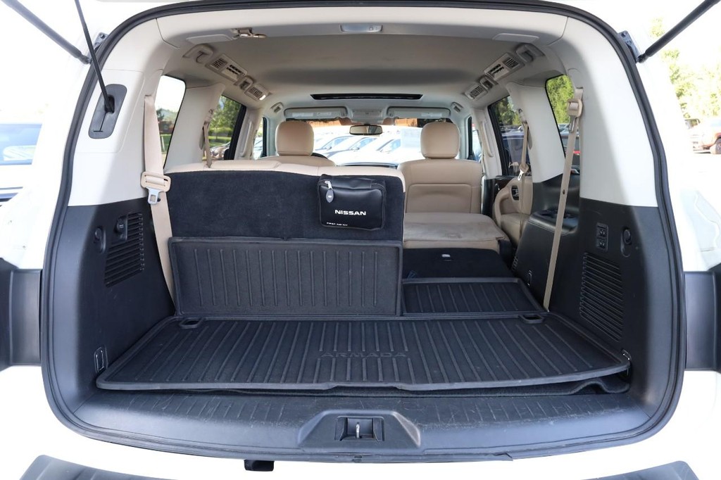 Nissan Armada Vehicle Image 08