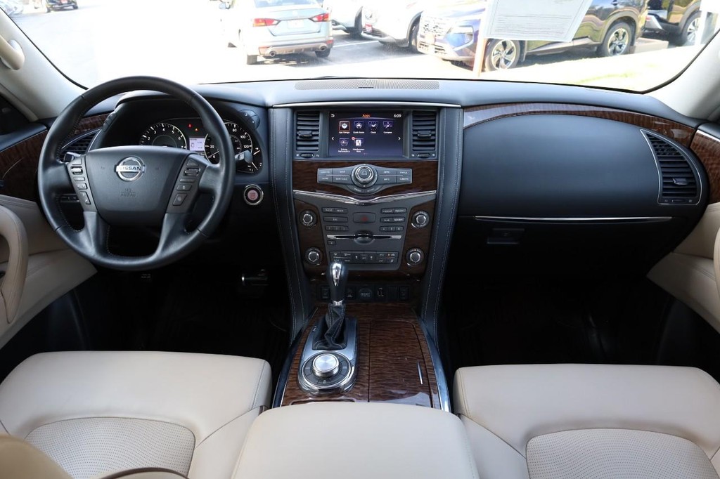 Nissan Armada Vehicle Image 27