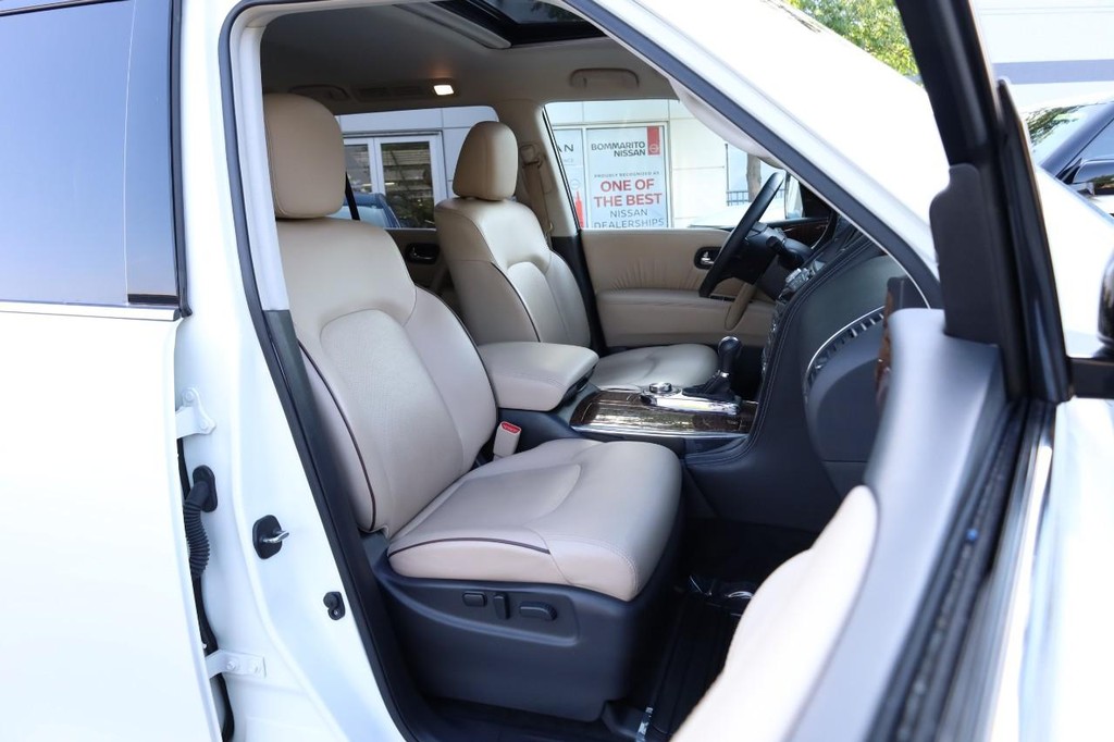 Nissan Armada Vehicle Image 30