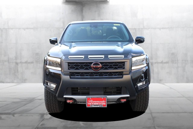 Nissan Frontier Vehicle Image 04