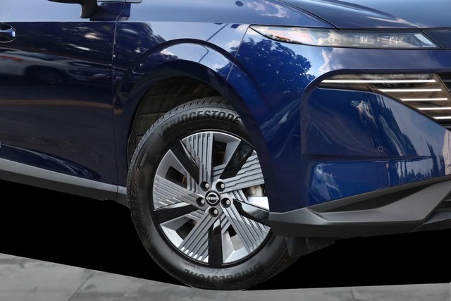 Nissan Murano Vehicle Image 03