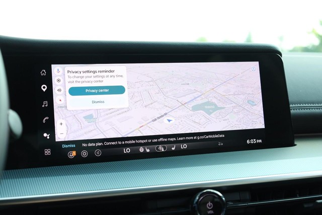 Nissan Murano Vehicle Image 14