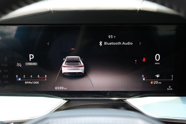 Nissan Murano Vehicle Image 12