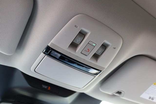 Nissan Murano Vehicle Image 20