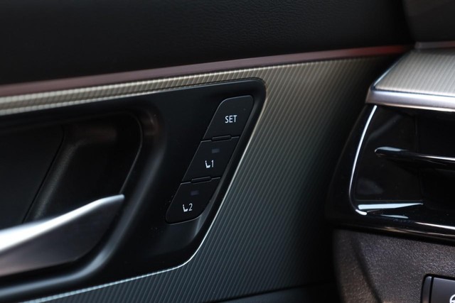 Nissan Murano Vehicle Image 23