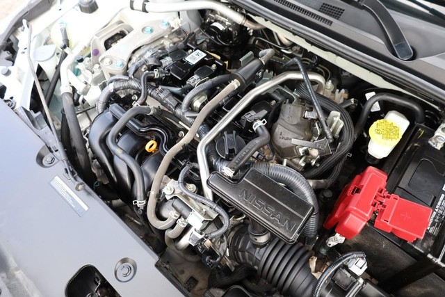 Nissan Sentra Vehicle Image 24