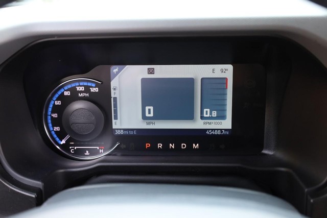 Ford Bronco Vehicle Full-screen Gallery Image 10