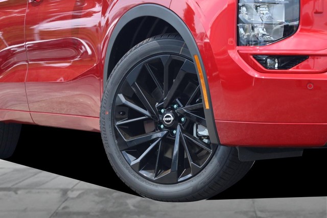 Nissan Rogue Plug-In Hybrid Vehicle Image 03