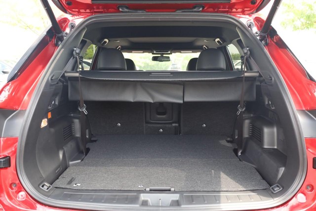 Nissan Rogue Plug-In Hybrid Vehicle Image 07