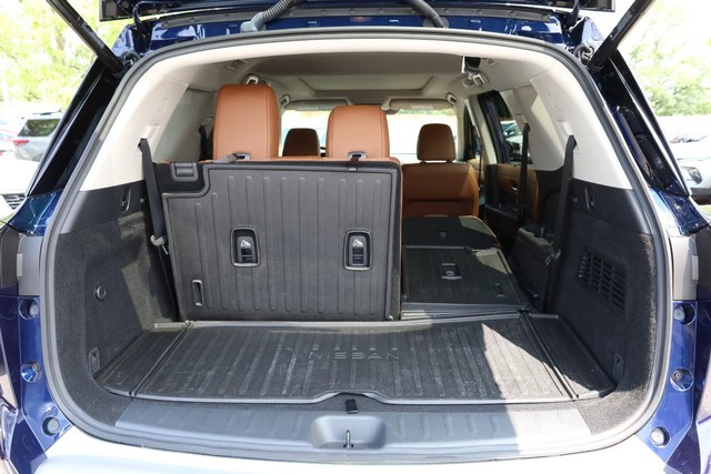 Nissan Pathfinder Vehicle Image 08