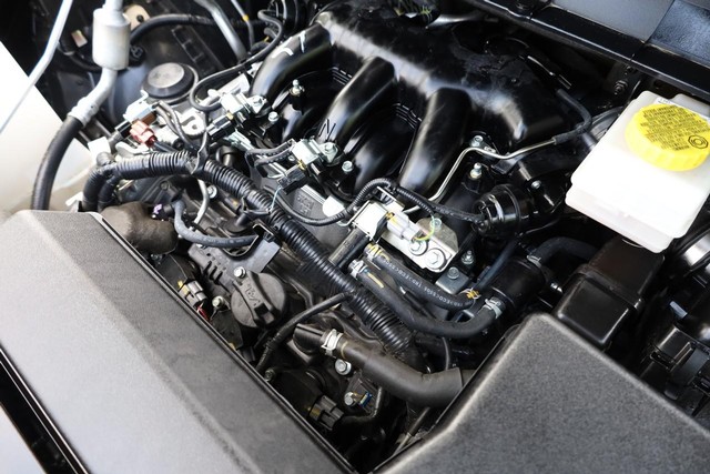Nissan Pathfinder Vehicle Image 33