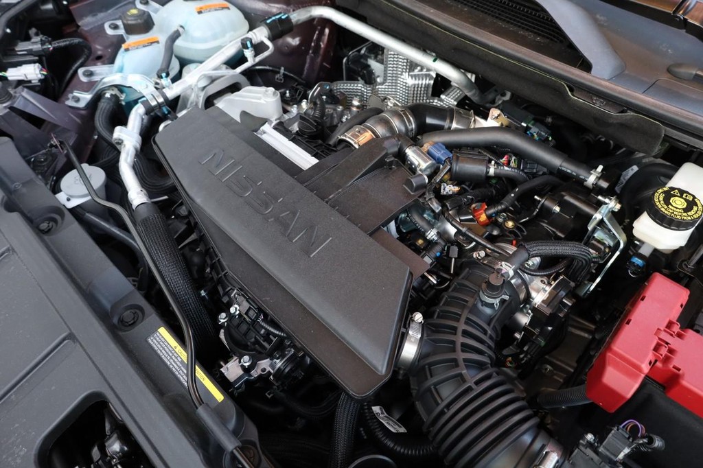 Nissan Rogue Vehicle Image 27