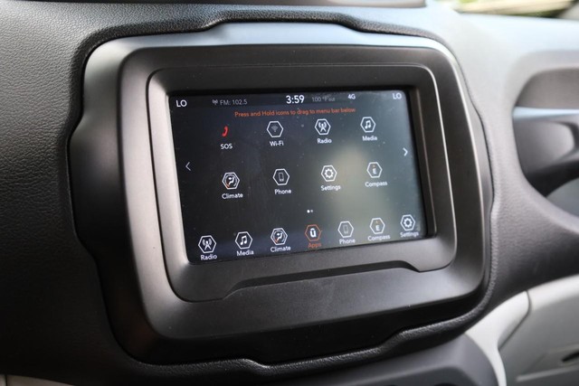 Jeep Renegade Vehicle Image 11