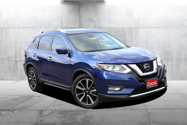 Nissan Rogue Vehicle Image 02
