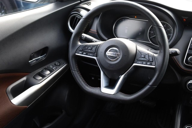 Nissan Kicks Vehicle Image 21