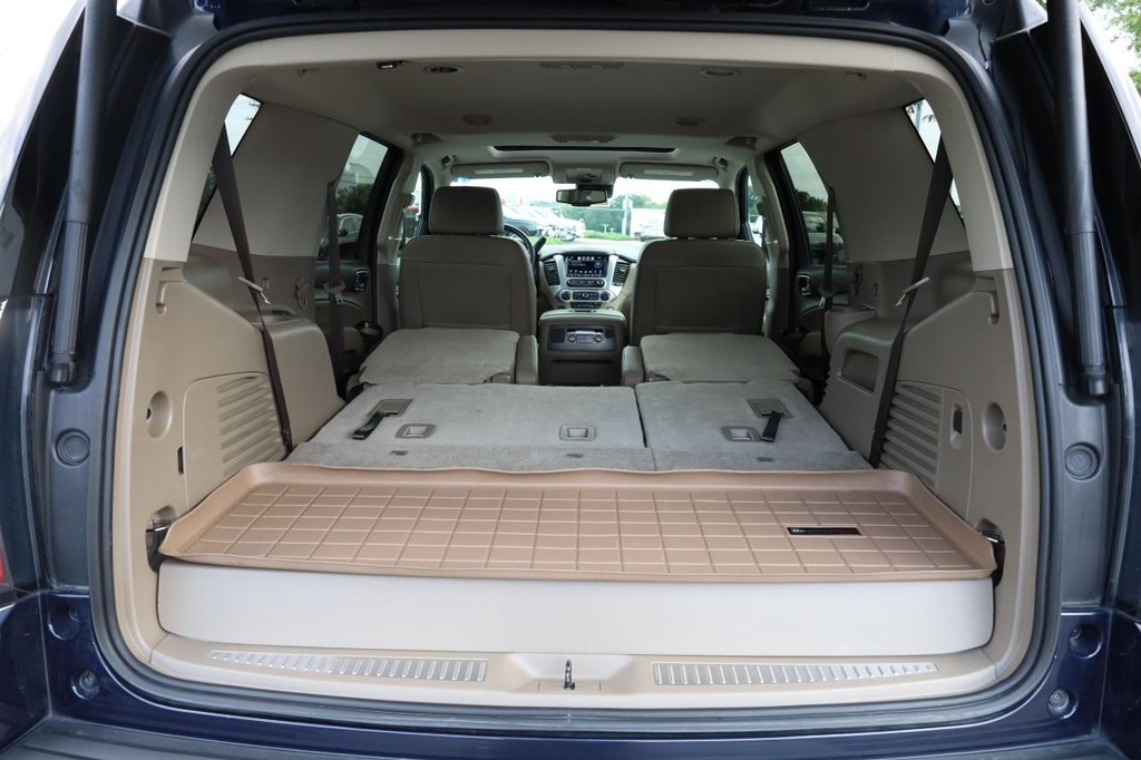GMC Yukon Vehicle Image 09