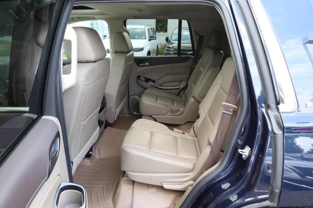GMC Yukon Vehicle Image 23