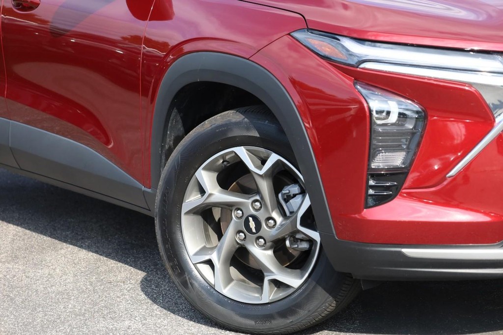 Chevrolet Trax Vehicle Image 03