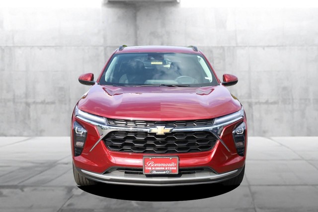 Chevrolet Trax Vehicle Full-screen Gallery Image 04