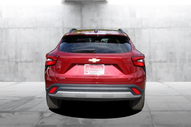Chevrolet Trax Vehicle Full-screen Gallery Image 06