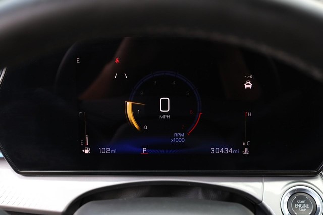 Chevrolet Trax Vehicle Full-screen Gallery Image 10