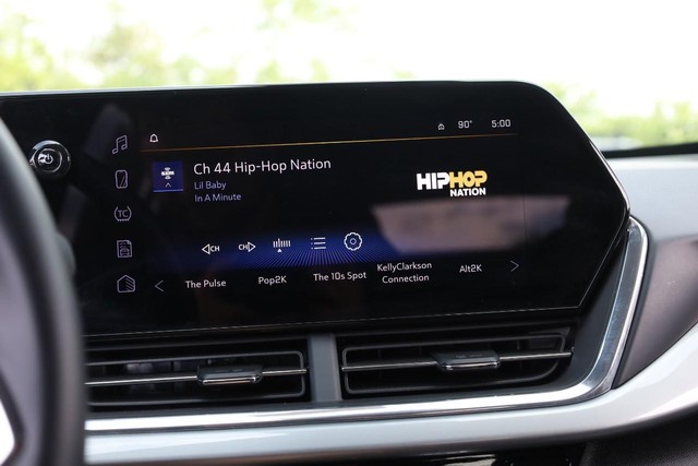 Chevrolet Trax Vehicle Full-screen Gallery Image 11